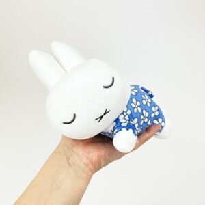 takara tomy x miffy 生日花衣 睡姿 吊飾 (複製)