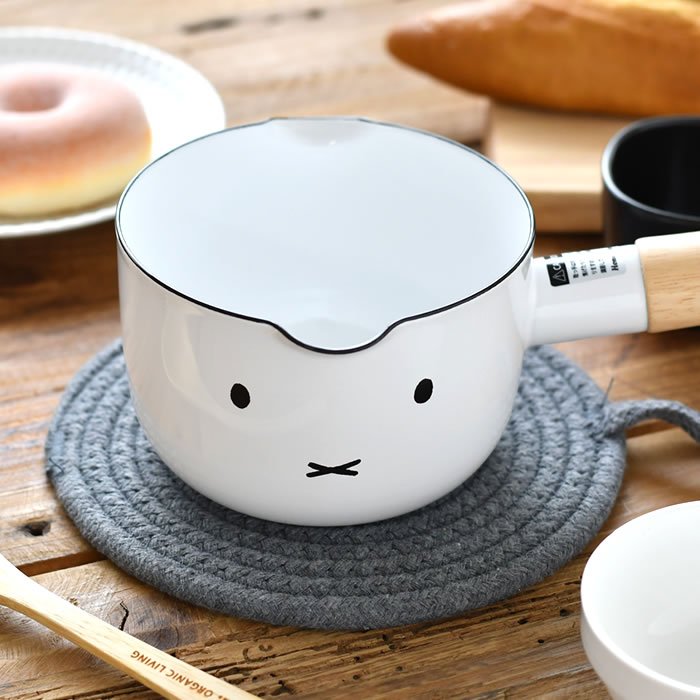 富士珐瑯 x miffy 表情系列 單把 多功能 牛奶鍋 珐瑯鍋 12cm 富士珐瑯 x miffy 表情系列 單把 多功能 牛奶鍋 珐瑯鍋 12cm