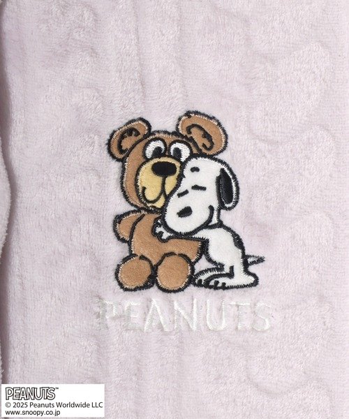 peanuts/snoopy 史努比 蓬鬆柔軟 壓紋 居家服 套裝 睡衣 peanuts/snoopy 史努比 蓬鬆柔軟 壓紋 居家服 套裝 睡衣