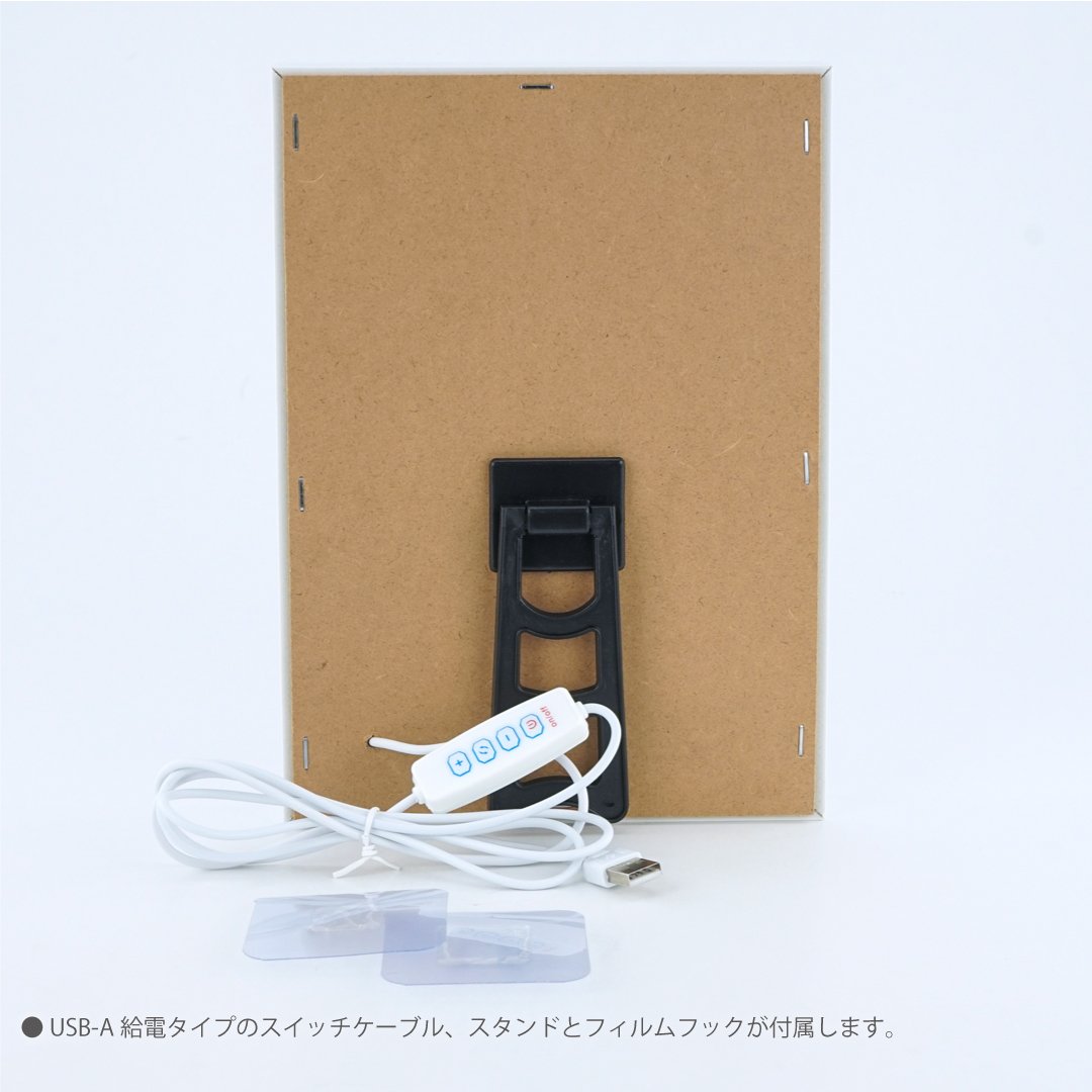 snoopy/peanuts 75週年紀念 驚喜畫框(週年限定款) snoopy/peanuts 75週年紀念 驚喜畫框(週年限定款)